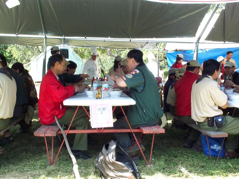 04-03_Sun4_Lunch-12.jpg