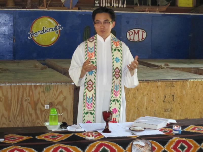 06-19_Catholic_Mass_004.jpg