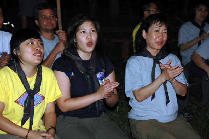 06-20_First_Campfire_064.jpg
