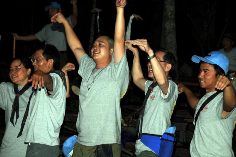 06-20_First_Campfire_094.jpg
